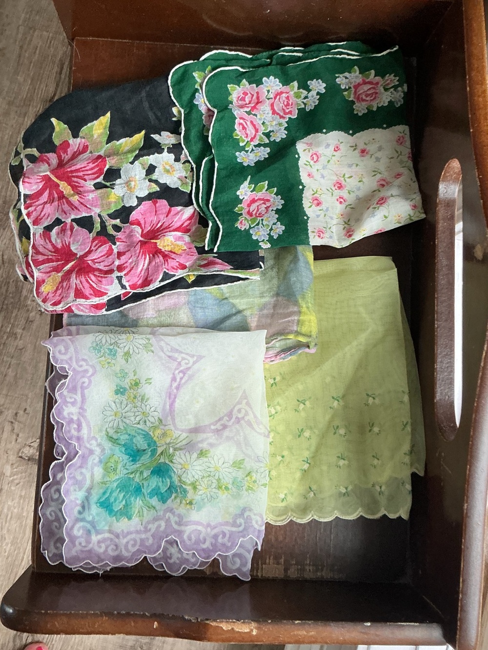 VTG Floral Handkerchiefs Scalloped Edge - Lot of 5 Floral Midcentury Gorgeous